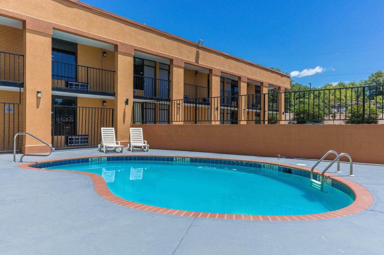 Quality Inn Starkville Εξωτερικό φωτογραφία