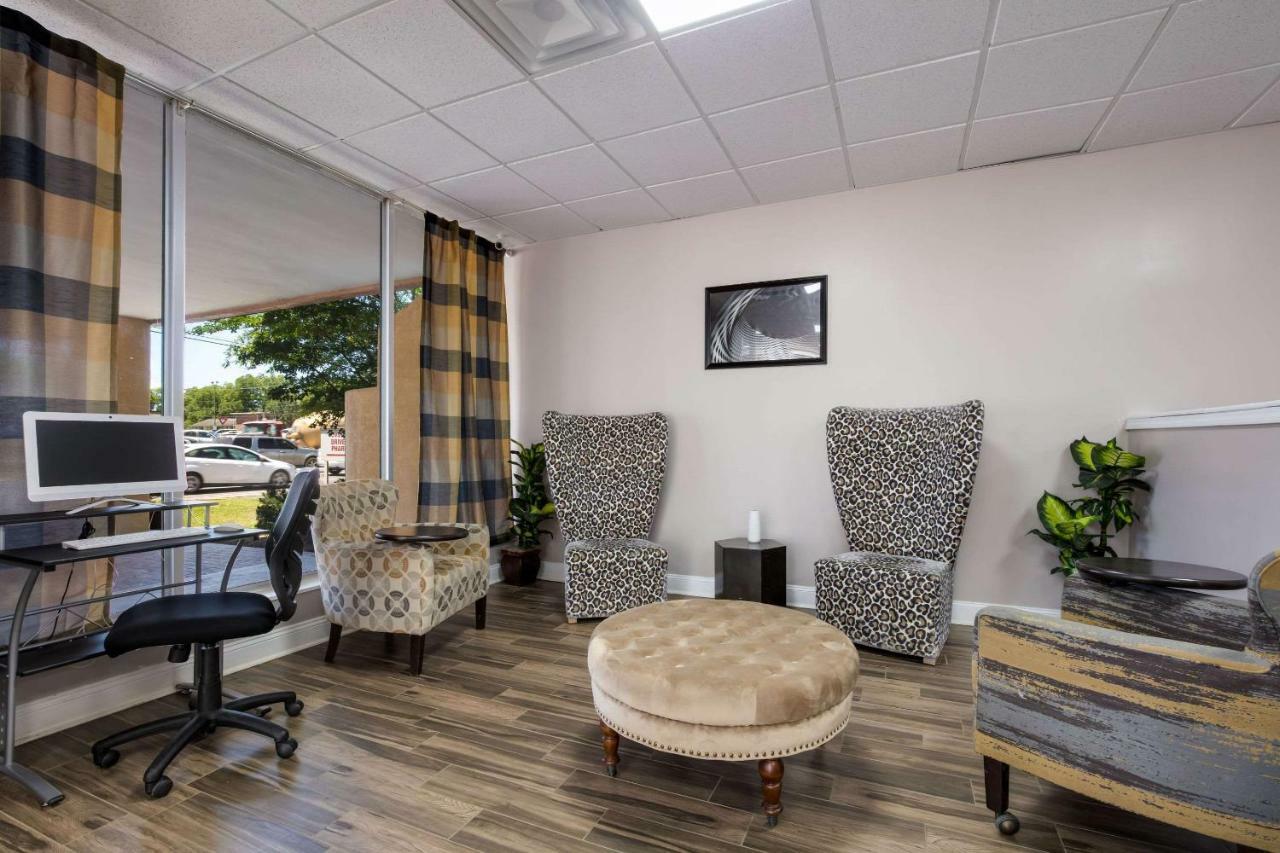 Quality Inn Starkville Εξωτερικό φωτογραφία